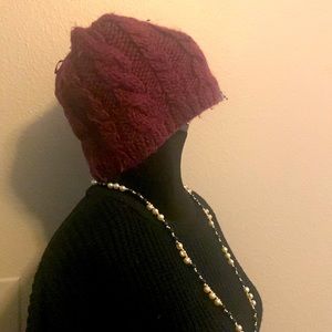 Burgundy Wool North-face Beanie